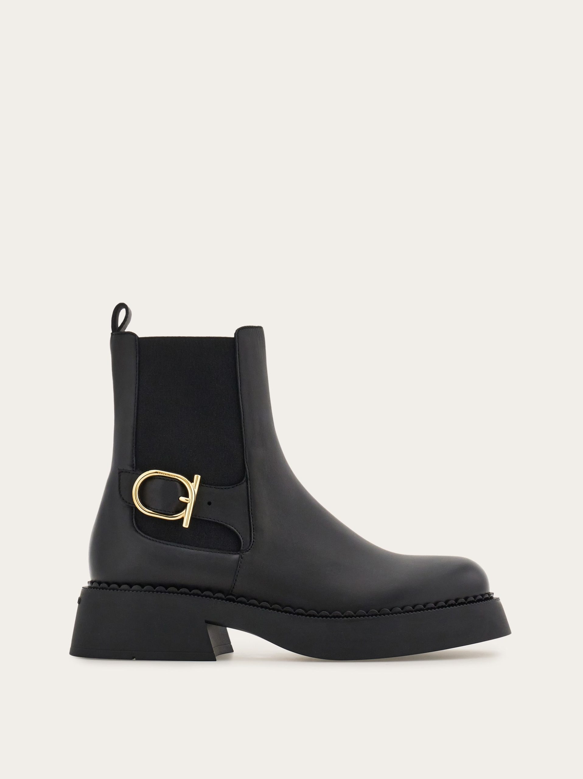Ferragamo Gancini buckle Chelsea boot - Image 1